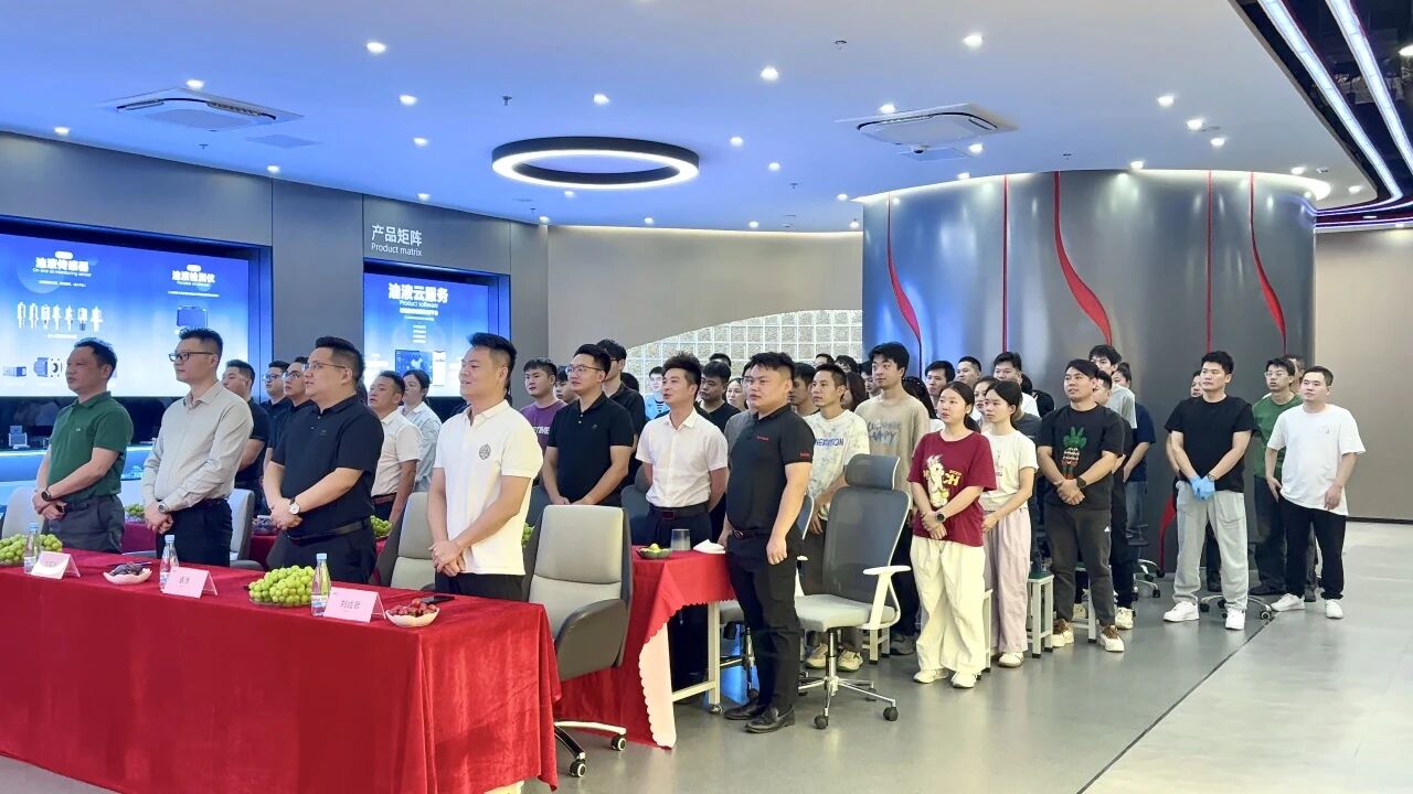 銘記歷史開創(chuàng)未來 | 智火柴從閱兵看中國智造底氣，以油品監(jiān)測實力護航 “國之重器” 圖2